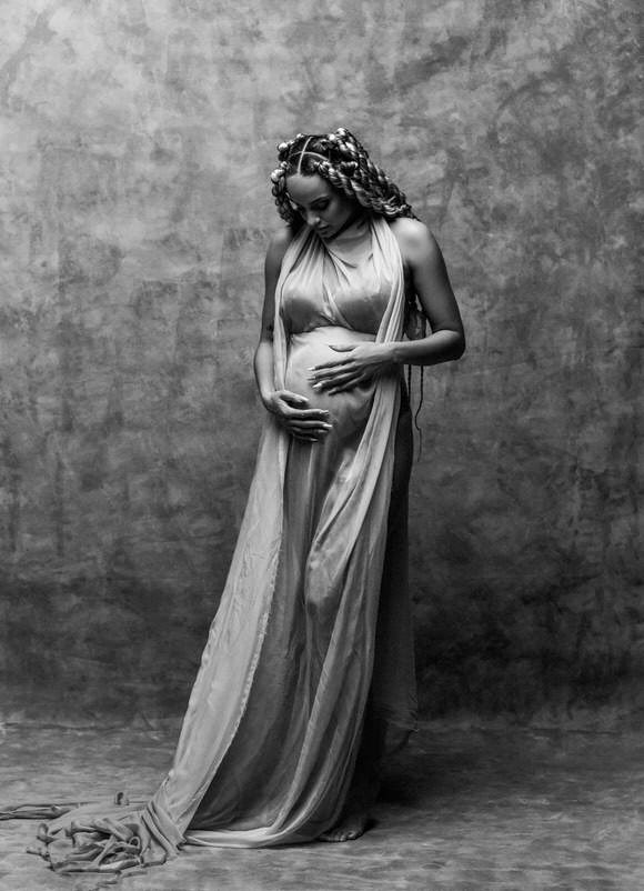 alicia-aylies-enceinte