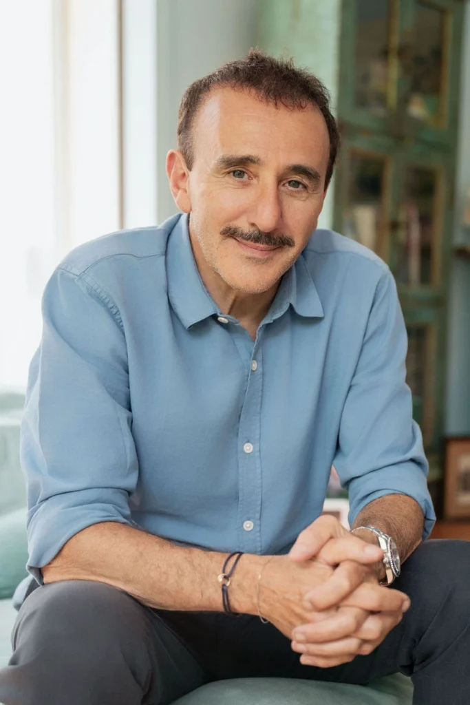 studio-emilie-zangarelli-photographe-photographie-paris-77-elie-semoun-portrait-HD-5